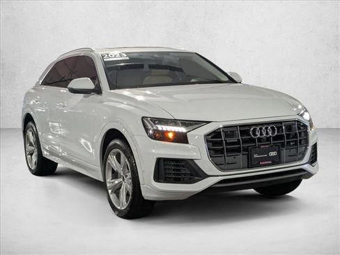 Certified 2023 Audi Q8 Premium w/ Convenience Package image 3