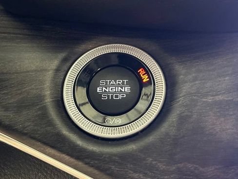 Used 2023 Jeep Grand Cherokee 4WD 4xe image 29