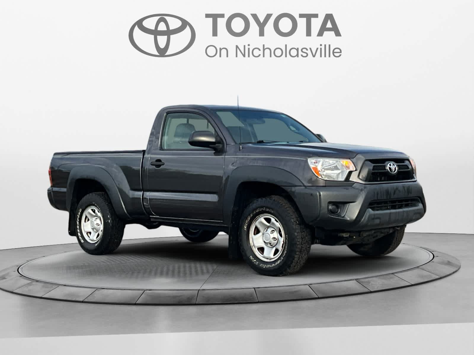Used 2012 Toyota Tacoma 4x4 Regular Cab image 7