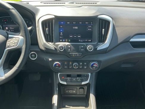 Used 2023 GMC Terrain SLT w/ Infotainment Package II FWD image 25