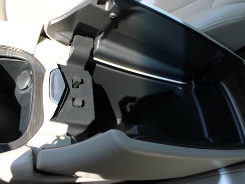 Used 2020 Buick Envision Preferred FWD image 43