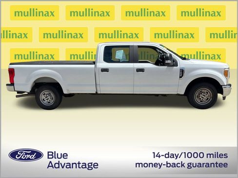 Used 2017 Ford F250 XL w/ Power Equipment Group RWD image 2