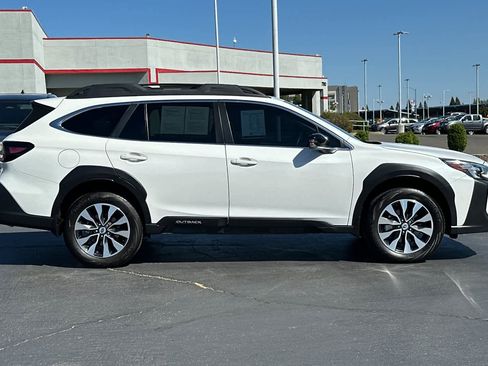 Used 2024 Subaru Outback Limited XT AWD/4WD image 6