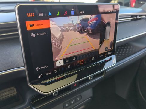 New 2025 Volkswagen ID. Buzz Pro S Plus image 27