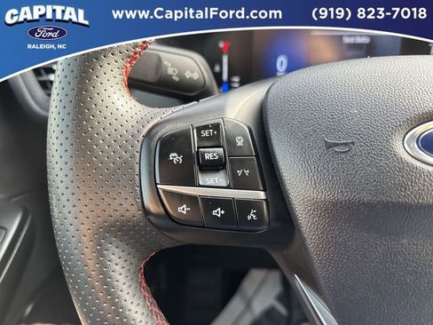 Certified 2023 Ford Escape ST-Line w/ Tech Pack #1 image 21