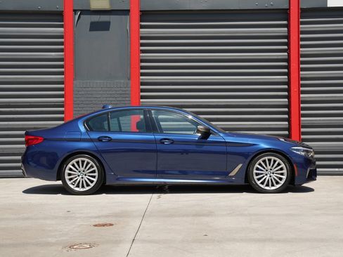 Used 2020 BMW M550i xDrive w/ Dynamic Handling Package AWD/4WD image 6