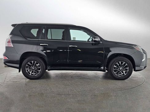 Used 2022 Lexus GX 460 Premium w/ Premium Package image 6