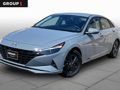 Used 2023 Hyundai Elantra SEL