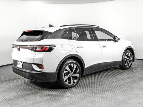 Used 2024 Volkswagen ID.4 2WD image 7