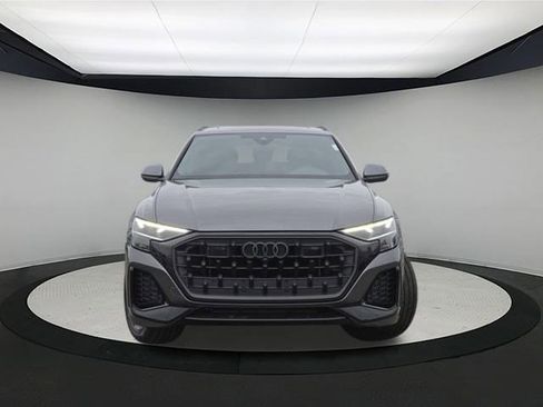 New 2026 Audi Q8 Premium image 2