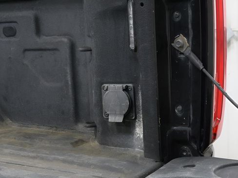 Used 2022 GMC Sierra 2500 AT4 w/ Gooseneck/5TH Wheel Package image 32