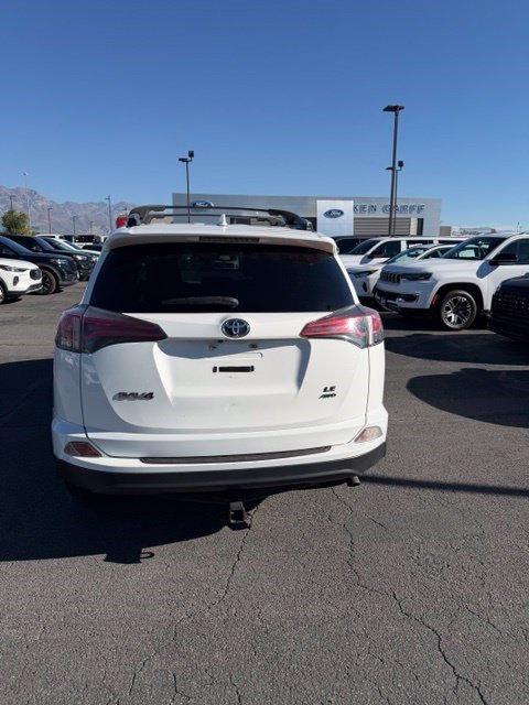 Used 2018 Toyota RAV4 LE w/ All Weather Liner Package AWD/4WD image 10
