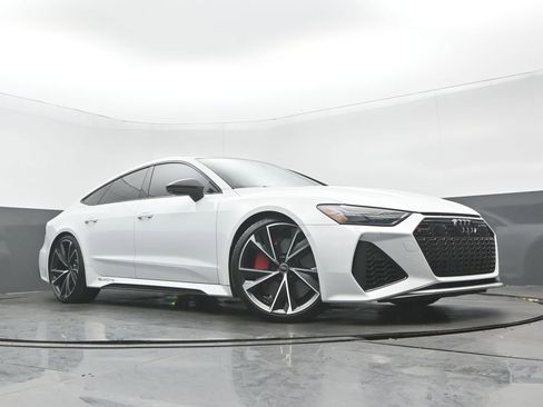 Used 2022 Audi RS 7 Sportback w/ Carbon Optic Package AWD/4WD image 30