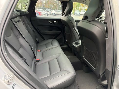 Certified 2025 Volvo XC60 B5 Plus image 57