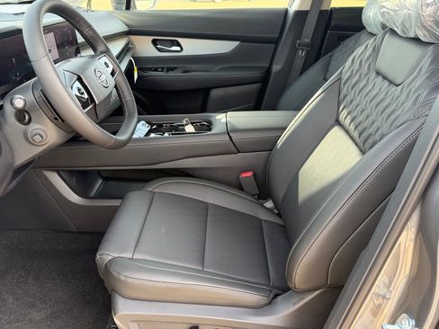 New 2026 Nissan Murano Platinum AWD/4WD image 12