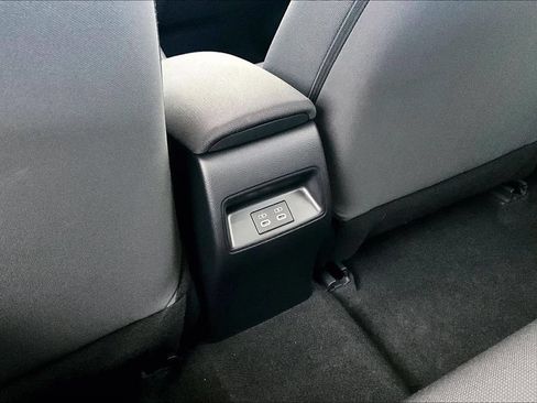 Used 2026 Toyota Corolla LE FWD image 32