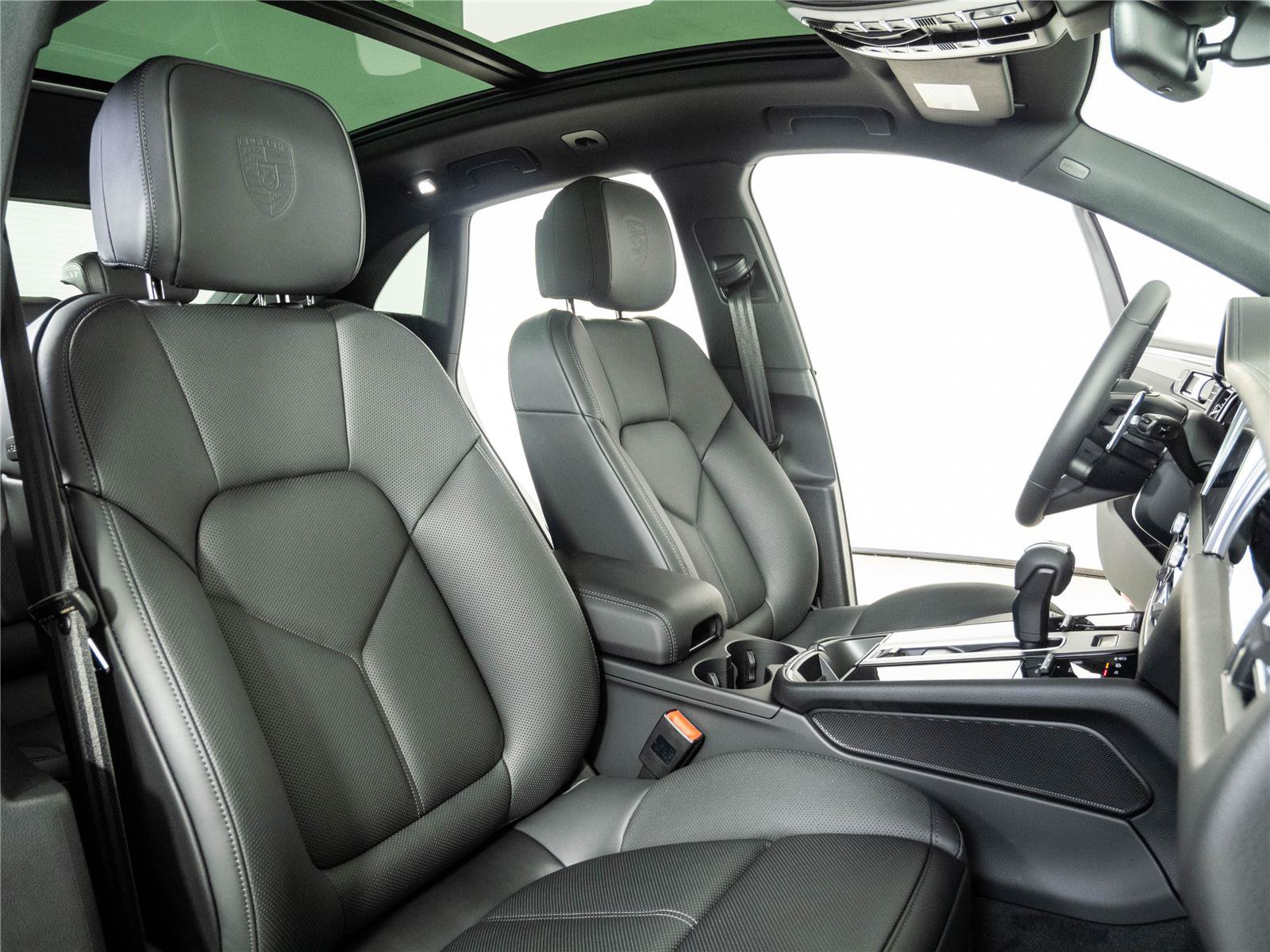 New 2026 Porsche Macan S AWD/4WD image 24