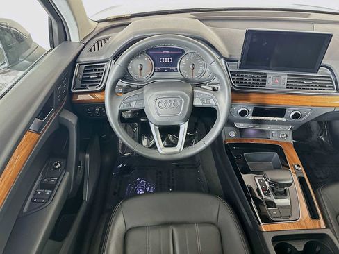 Certified 2023 Audi Q5 2.0T Premium w/ Convenience Package image 20