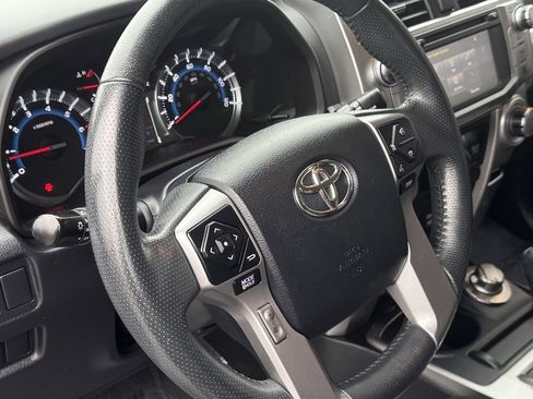 Used 2018 Toyota 4Runner SR5 image 16