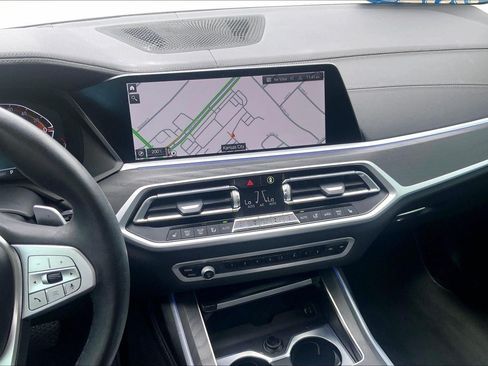 Used 2022 BMW X7 xDrive40i w/ Executive Package AWD/4WD image 6