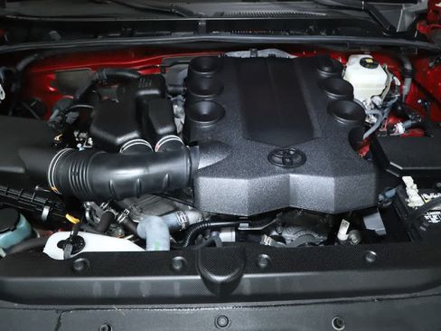 Used 2017 Toyota 4Runner TRD Pro AWD/4WD image 34