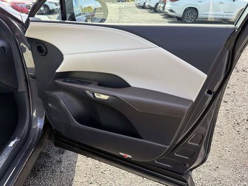 Used 2024 Lexus RX 350 Premium image 13