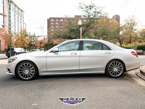 Used 2016 Mercedes-Benz S 550 Sedan image 4