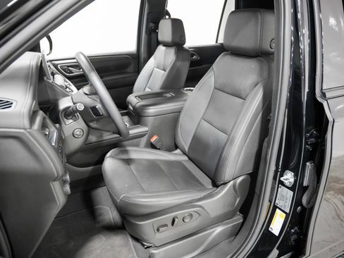 Used 2022 Chevrolet Tahoe Z71 w/ Z71 Off-Road Package AWD/4WD image 10