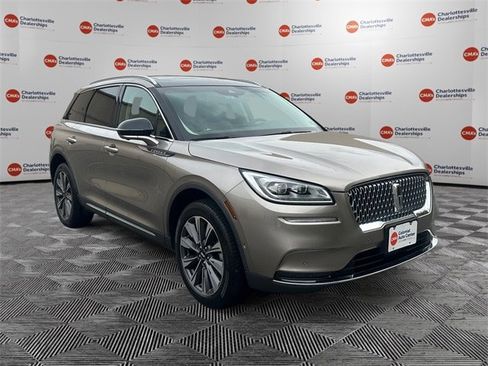 Used 2020 Lincoln Corsair Reserve w/ Equipment Group 201A image 7