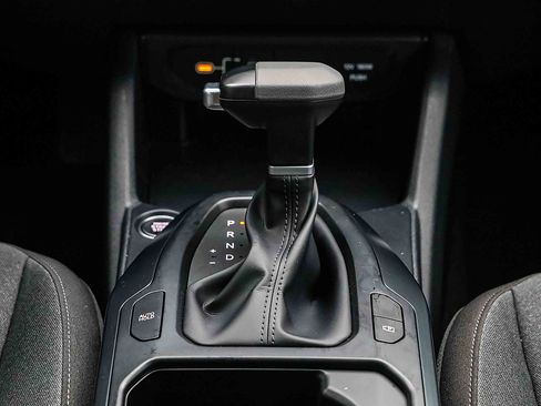 Certified 2025 Kia K4 FWD image 12