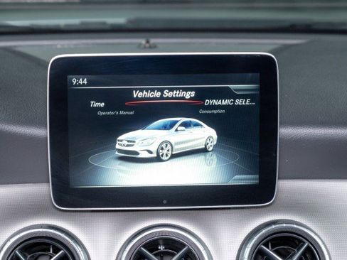 Used 2019 Mercedes-Benz CLA 250 image 16