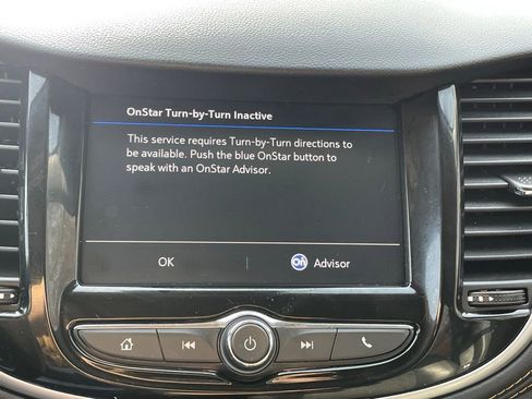 Certified 2022 Chevrolet Trax LT w/ LT Convenience Package image 34