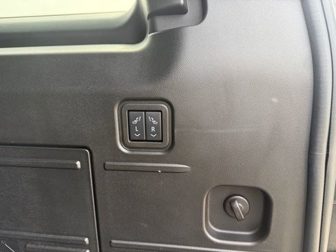 Used 2025 GMC Hummer EV 3X image 8