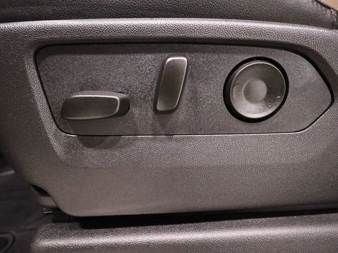 Used 2025 Chevrolet Silverado 2500 High Country w/ High Country Premium Package image 12