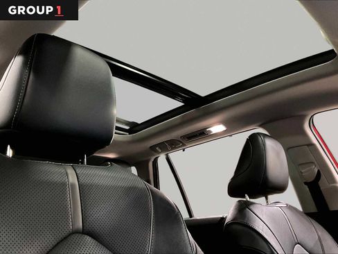 Certified 2024 Toyota Grand Highlander AWD image 14