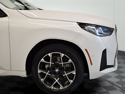 New 2026 BMW X3 xDrive30 w/ Premium Package AWD/4WD image 16