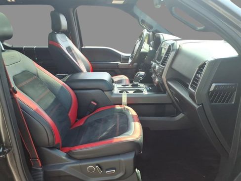Used 2017 Ford F150 Lariat w/ Equipment Group 502A Luxury AWD/4WD image 14