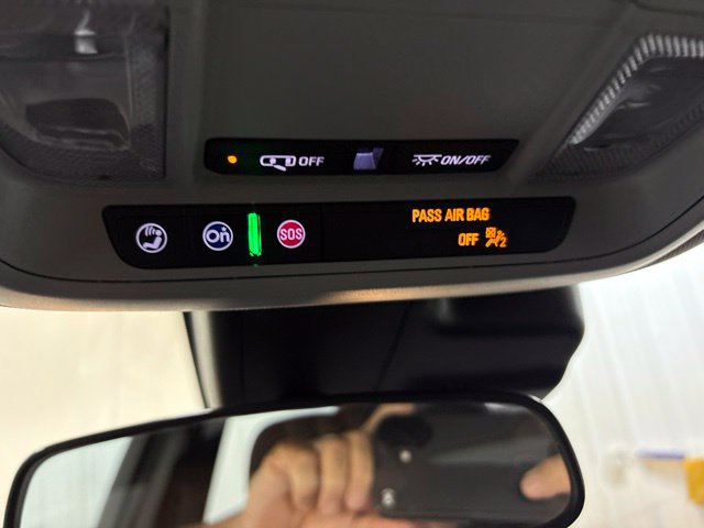 Used 2023 Chevrolet Malibu LT FWD image 29