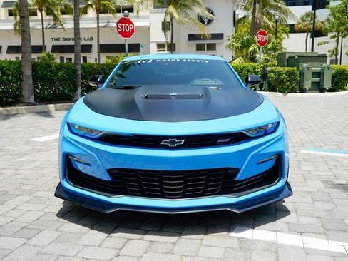 Used 2022 Chevrolet Camaro SS RWD image 4