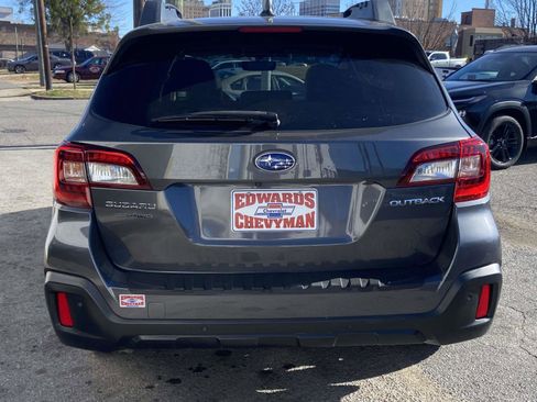 Used 2018 Subaru Outback 2.5i Limited image 26
