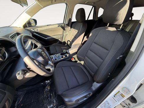 Used 2016 MAZDA CX-5 Touring w/ Bose/Moonroof Package image 10