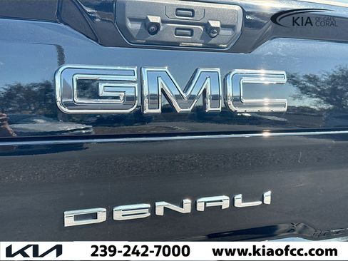 Used 2024 GMC Sierra 3500 Denali Ultimate image 11