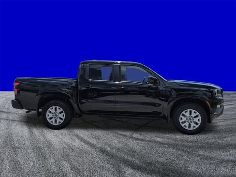 Used 2023 Nissan Frontier SV w/ SV Convenience Package RWD image 2