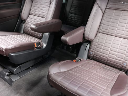 Used 2023 Cadillac Escalade Sport Platinum w/ LPO, ONYX Package RWD image 70