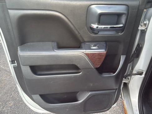 Used 2015 GMC Sierra 1500 SLE AWD/4WD image 13