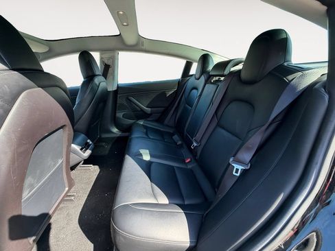 Used 2019 Tesla Model 3 Long Range AWD/4WD image 15