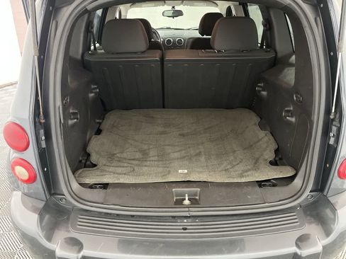 Used 2010 Chevrolet HHR LT image 26