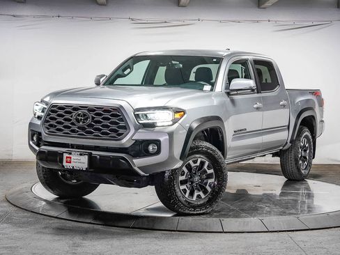 Certified 2023 Toyota Tacoma TRD Off-Road AWD/4WD image 1