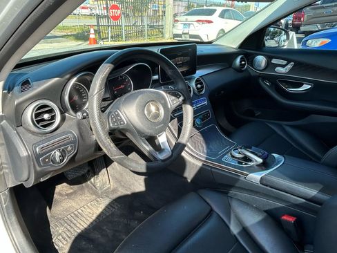 Used 2016 Mercedes-Benz C 300 4MATIC Sedan image 19