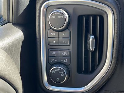 Used 2022 Chevrolet Silverado 1500 LT Trail Boss w/ Convenience Package II